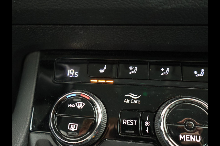 Škoda Kodiaq 1.5 TSI 150 PK + WEGKL. TREKHAAK 1800 KG | CARPLAY | CANTON | ADAPTIVE CRUISE | CAMERA