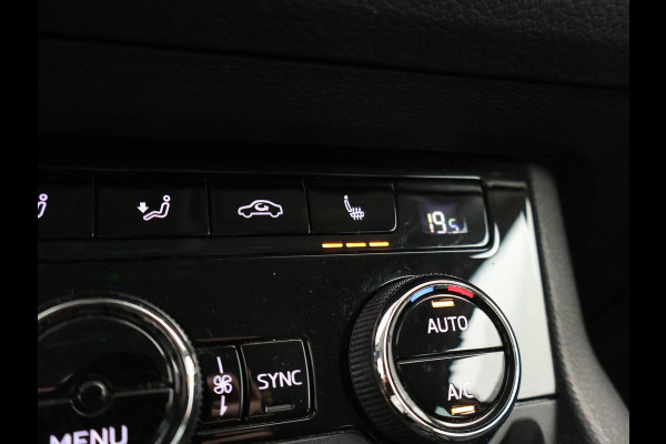 Škoda Kodiaq 1.5 TSI 150 PK + WEGKL. TREKHAAK 1800 KG | CARPLAY | CANTON | ADAPTIVE CRUISE | CAMERA