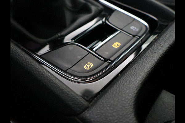 Škoda Kodiaq 1.5 TSI 150 PK + WEGKL. TREKHAAK 1800 KG | CARPLAY | CANTON | ADAPTIVE CRUISE | CAMERA