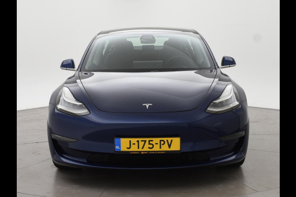 Tesla Model 3 LONG RANGE AWD 75 kWh + TREKHAAK AFNEEMBAAR | PANORAMA | ZWART LEDER | STOELVERW. V+A
