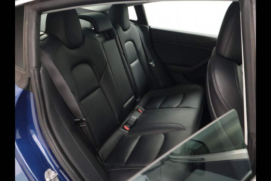 Tesla Model 3 LONG RANGE AWD 75 kWh + TREKHAAK AFNEEMBAAR | PANORAMA | ZWART LEDER | STOELVERW. V+A