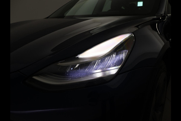 Tesla Model 3 LONG RANGE AWD 75 kWh + TREKHAAK AFNEEMBAAR | PANORAMA | ZWART LEDER | STOELVERW. V+A