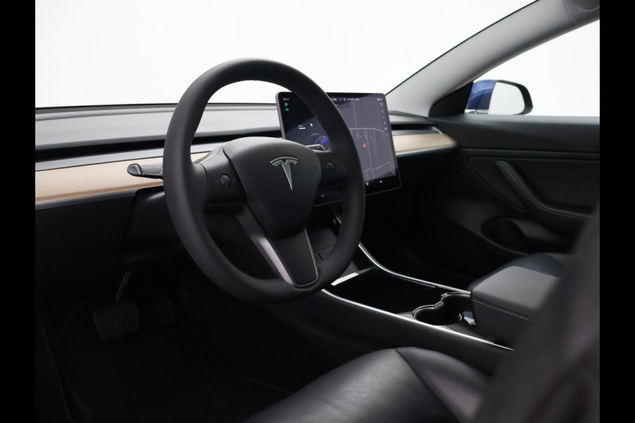 Tesla Model 3 LONG RANGE AWD 75 kWh + TREKHAAK AFNEEMBAAR | PANORAMA | ZWART LEDER | STOELVERW. V+A