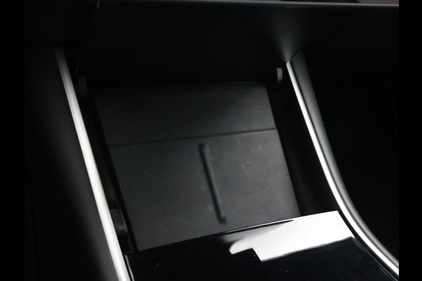 Tesla Model 3 LONG RANGE AWD 75 kWh + TREKHAAK AFNEEMBAAR | PANORAMA | ZWART LEDER | STOELVERW. V+A
