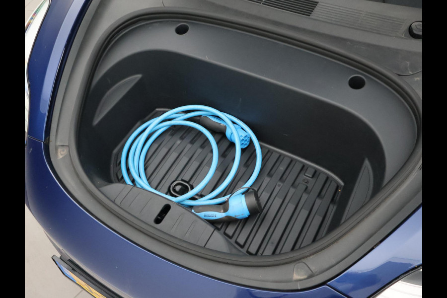 Tesla Model 3 LONG RANGE AWD 75 kWh + TREKHAAK AFNEEMBAAR | PANORAMA | ZWART LEDER | STOELVERW. V+A