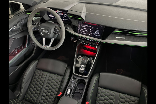 Audi A3 Limousine 2.5 TFSI RS 3 quattro Pano|Massage|Hulk|B&O|BlindSpot|ACC