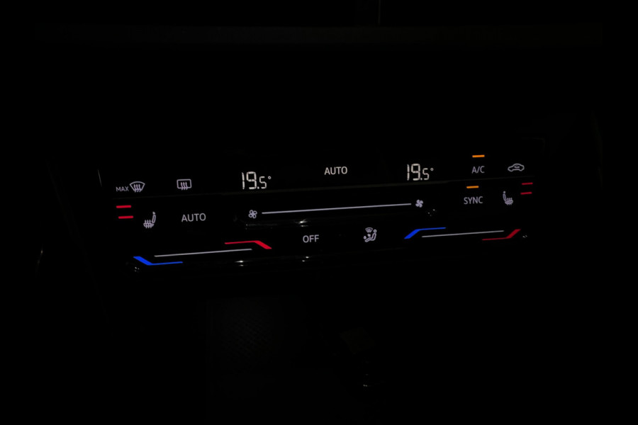 Volkswagen Taigo 1.5 TSI R-Line Business Pano|Keyless|ACC|Lane Assist|Stoelverwarming