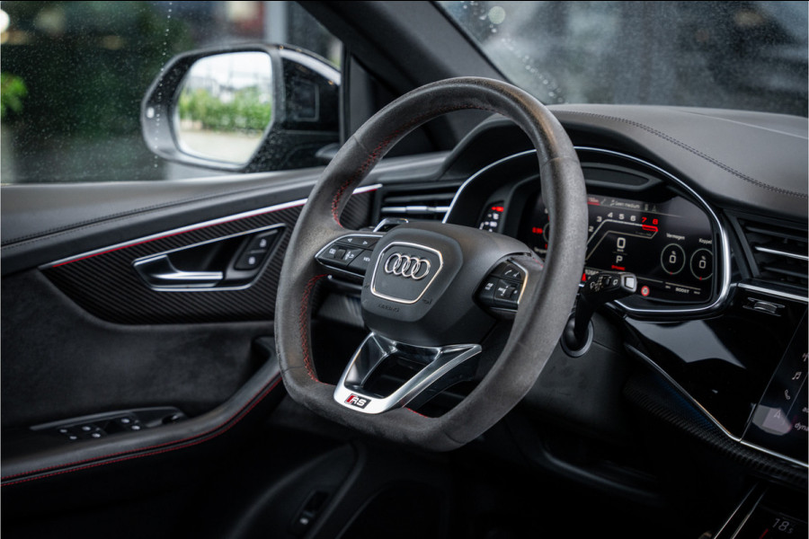 Audi RSQ8 4.0 TFSI quattro - RS Dynamic + | Panorama | Keramisch | Stoelmassage & Koeling