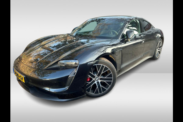 Porsche Taycan 4S Performance 84 kWh / Panoramadak / 360Camera / Massage / Luchtvering / Massage+Ventilatie / Keyless / 20'' / Bose / Sportchrono / Dodehoek / DAB / InnoDrive / ACC