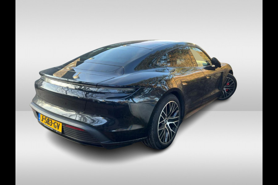 Porsche Taycan 4S Performance 84 kWh / Panoramadak / 360Camera / Massage / Luchtvering / Massage+Ventilatie / Keyless / 20'' / Bose / Sportchrono / Dodehoek / DAB / InnoDrive / ACC