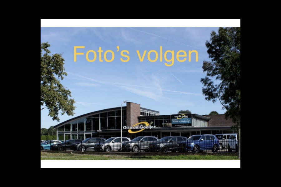 Porsche Taycan 4S Performance 84 kWh / Panoramadak / 360Camera / Massage / Luchtvering / Massage+Ventilatie / Keyless / 20'' / Bose / Sportchrono / Dodehoek / DAB / InnoDrive / ACC