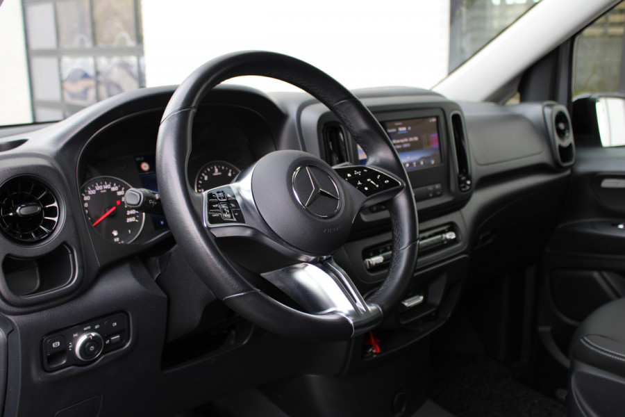 Mercedes-Benz Vito 119 CDI / Aut / Lang / DC / 2x Schuifdeur / Leer / Led / Camera / Vol Opties / NIEUWSTAAT