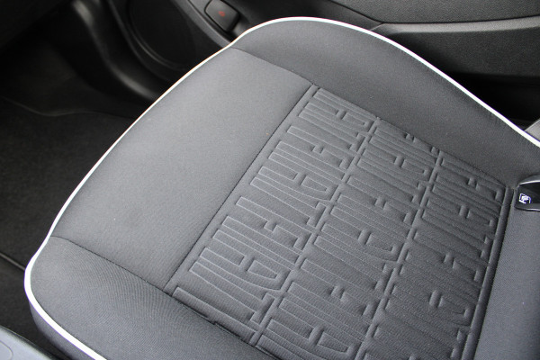 Fiat 500 Icon 42 kWh | Camera | BLIS | Stoelverwarming | Carplay