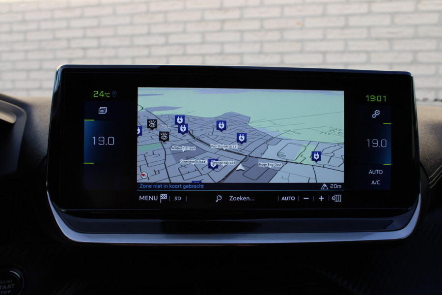 Peugeot e-2008 EV GT 50 kWh | Camera | Navigatie | BLIS | Carplay | Stoelverwarming