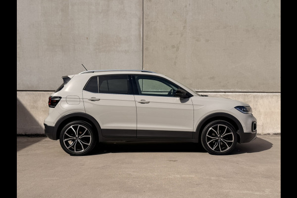 Volkswagen T-Cross 1.5 TSI DSG 18'' Camera Virtual Trekhaak CarPlay ACC