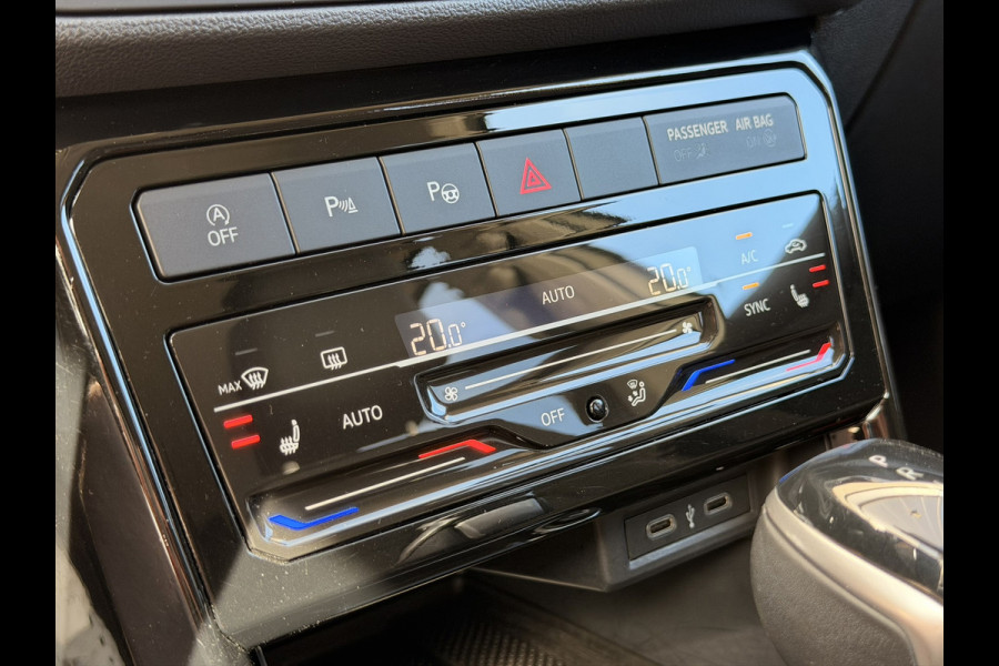 Volkswagen T-Cross 1.5 TSI DSG 18'' Camera Virtual Trekhaak CarPlay ACC