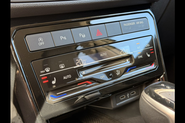 Volkswagen T-Cross 1.5 TSI DSG 18'' Camera Virtual Trekhaak CarPlay ACC