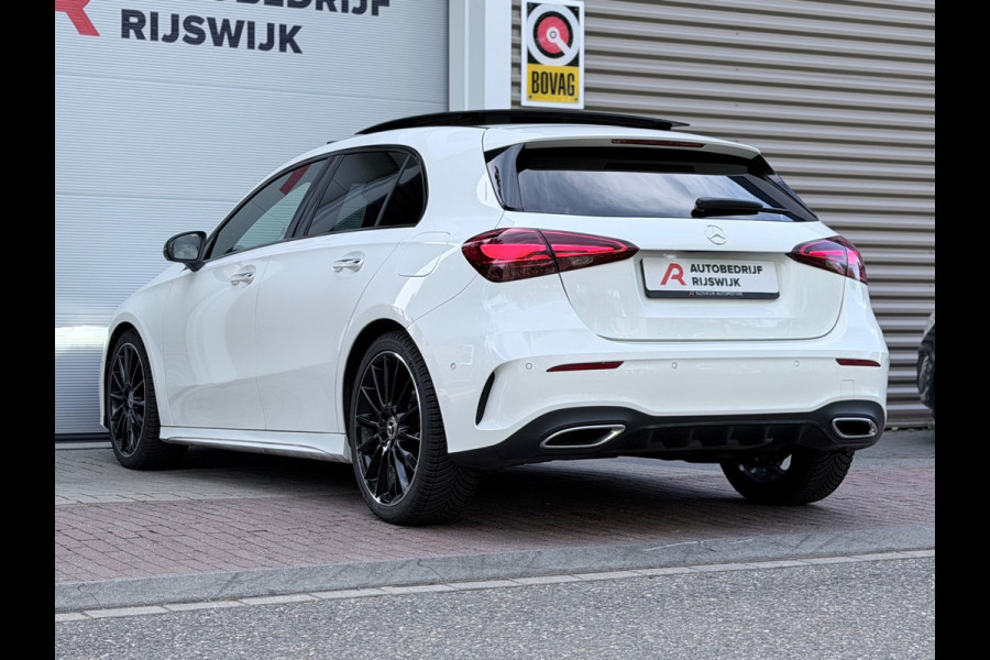 Mercedes-Benz A-Klasse 180 AMG Night Edition Pano/Camera/Sfeer