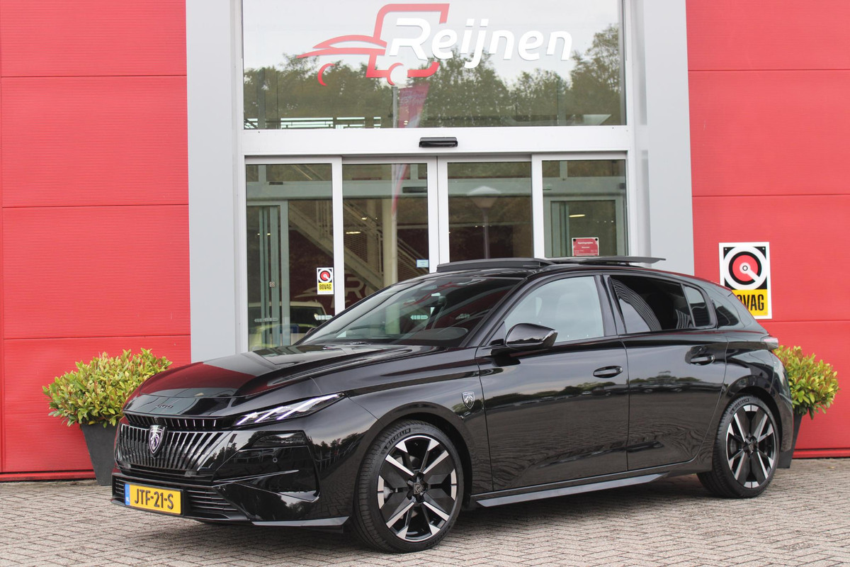 Peugeot 308 1.2 Hybrid 145PK AUTOMAAT GT PACK | PANORAMA SCHUIF/KANTEL DAK | AFNEEMBARE TREKHAAK | SENSATION PACK: FOCAL HIFI SYSTEM MET 10 SPEAKERS/DRAADLOZE TELEFOONLADER | 360 VISION & DRIVE ASSIST PLUS PACK: ACHTERUITRIJCAMERA 360° VISEOPARK (4-CAMERA'S)/PARKEERHULP VOOR + ACHTER/ANTIDIEFSTAL ALARM/3-D INSTRUMENTENPANEEL/CLEAN CABIN | ALCANTARA EXECUTIVE PACK: BEKLEDING ALCANTARA/KUNSTLEDER INCL. ELEKTRISCH VERSTELBARE AGR STOEL MET GEHEUGENFUNCTIE/VERWARMBARE VOORSTOELEN/MASSAGE FUNCTIE OP BEIDE VOORSTOELEN |  18" LICHTMETALEN VELGEN | NAVIGATIE | LED MATRIX KOPLAMPEN | KEYLE