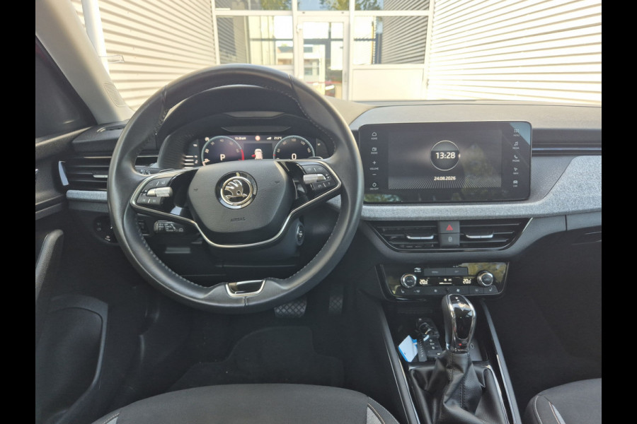 Škoda Kamiq 1.5 TSI ACT Business Edition,Cruisecontrol,Nav/Camera/Carplay,Stoel/Stuurverwarming,parkcontrol,