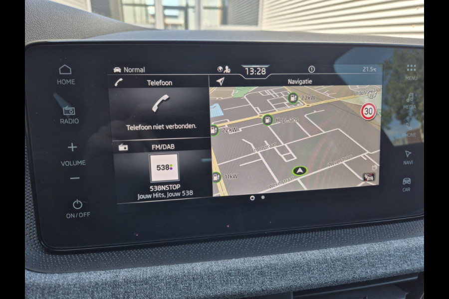 Škoda Kamiq 1.5 TSI ACT Business Edition,Cruisecontrol,Nav/Camera/Carplay,Stoel/Stuurverwarming,parkcontrol,