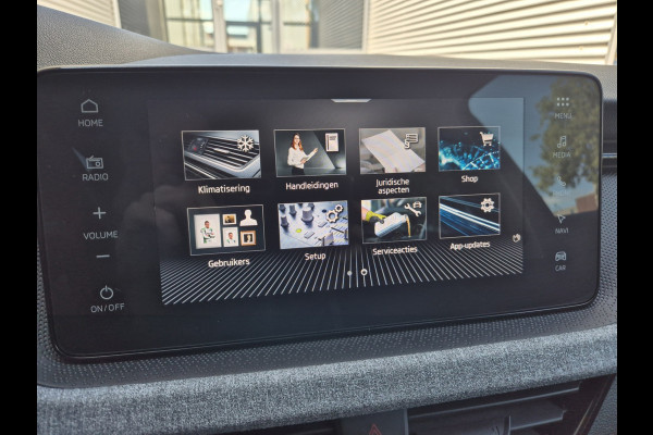 Škoda Kamiq 1.5 TSI ACT Business Edition,Cruisecontrol,Nav/Camera/Carplay,Stoel/Stuurverwarming,parkcontrol,