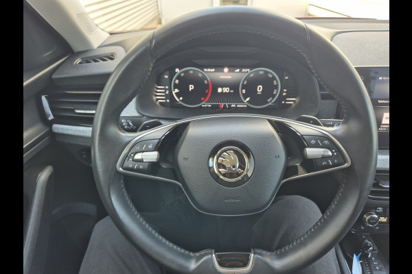 Škoda Kamiq 1.5 TSI ACT Business Edition,Cruisecontrol,Nav/Camera/Carplay,Stoel/Stuurverwarming,parkcontrol,