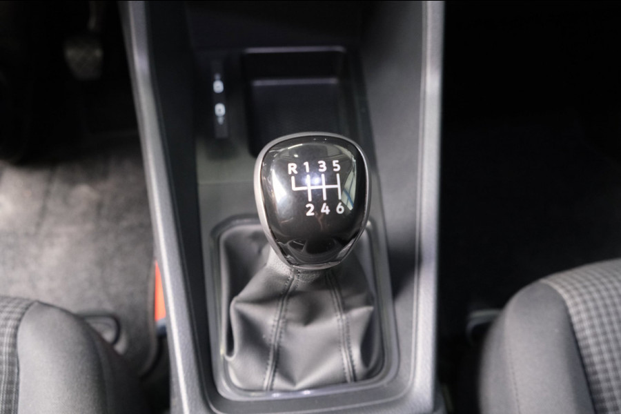 Volkswagen Caddy Cargo 2.0 TDI Comfort - N.A.P. Airco, Cruise, Virtual display, Carplay, Trekhaak.
