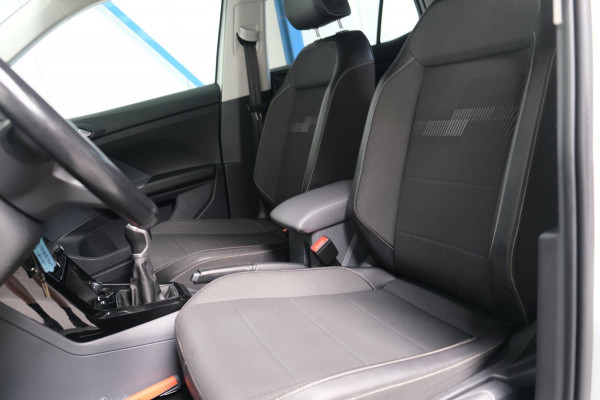 Volkswagen T-Cross 1.0 TSI Life - N.A.P. Airco, Cruise, PDC, Navi.