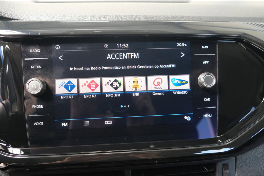 Volkswagen T-Cross 1.0 TSI Life - N.A.P. Airco, Cruise, PDC, Navi.