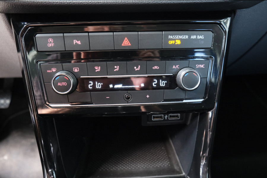 Volkswagen T-Cross 1.0 TSI Life - N.A.P. Airco, Cruise, PDC, Navi.