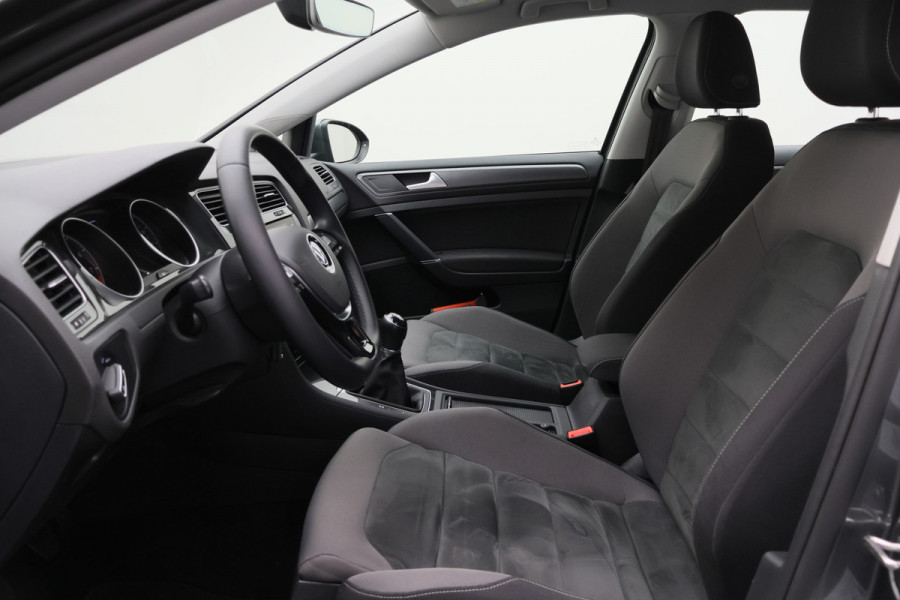 Volkswagen Golf Variant 1.5 TSI Comfortline Business ACC, Apple Carplay, Sportstoelen, Climate, PDC