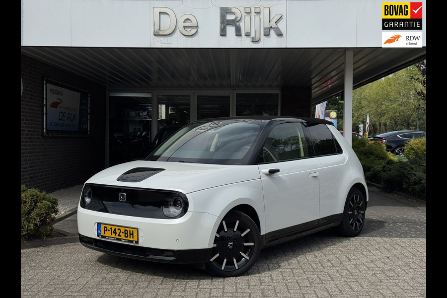 Honda E Advance 17" | Parelmoer |