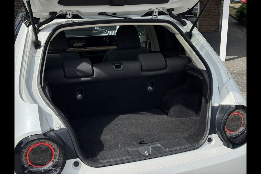 Honda E Advance 17" | Parelmoer |