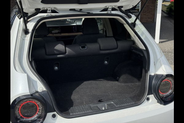 Honda E Advance 17" | Parelmoer |