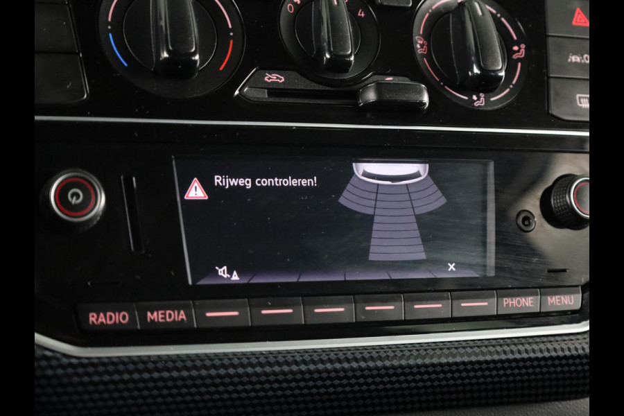 Volkswagen up! 1.0 65 pk | Navigatie via App | Airco | Parkeersensoren achter | Achteruitrijcamera | Cruise control |