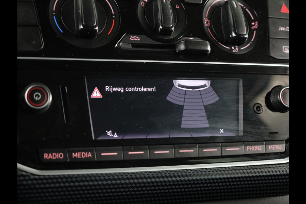 Volkswagen up! 1.0 65 pk | Navigatie via App | Airco | Parkeersensoren achter | Achteruitrijcamera | Cruise control |