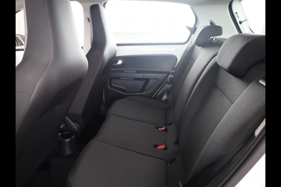 Volkswagen up! 1.0 65 pk | Navigatie via App | Airco | Parkeersensoren achter | Achteruitrijcamera | Cruise control |