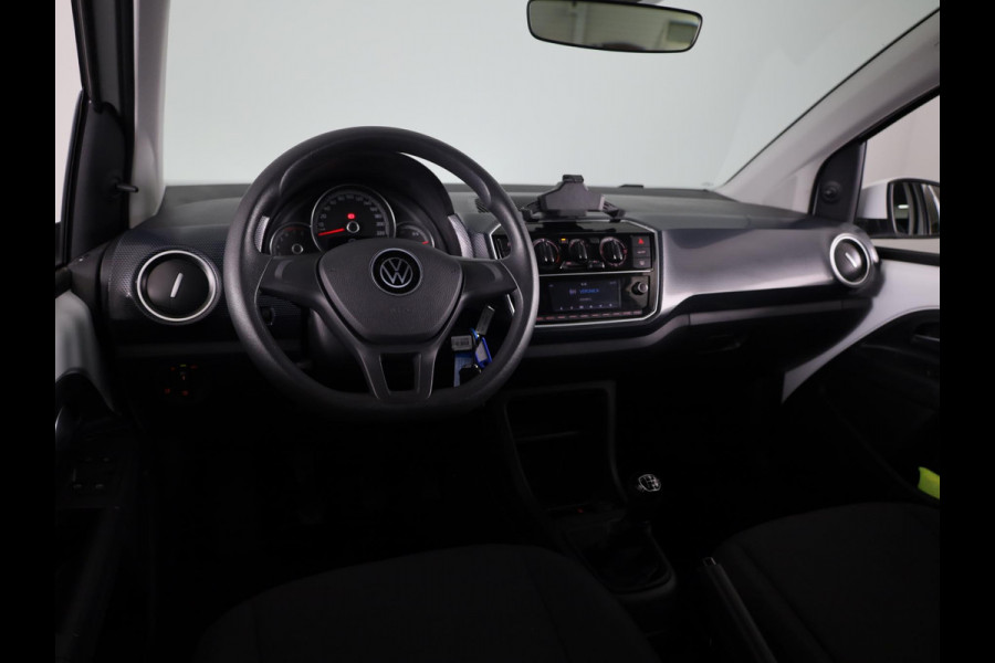 Volkswagen up! 1.0 65 pk | Navigatie via App | Airco | Parkeersensoren achter | Achteruitrijcamera | Cruise control |