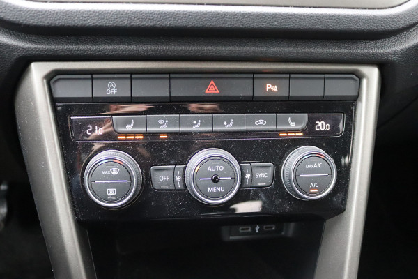 Volkswagen T-Roc 1.0 TSI Style Business Adaptive-cruise/Parkeerhulp/Stoelverwarming/Carplay
