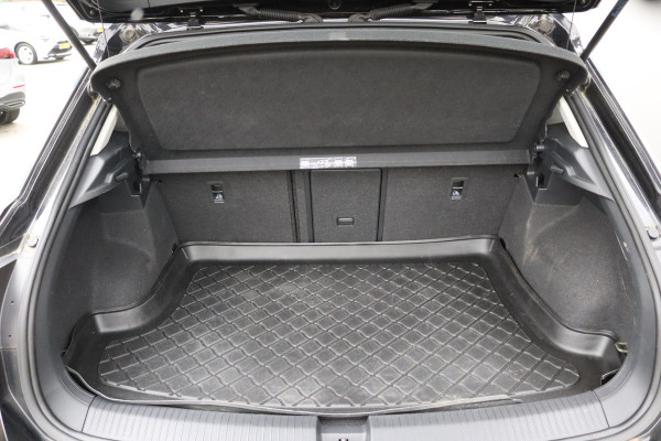 Volkswagen T-Roc 1.0 TSI Style Business Adaptive-cruise/Parkeerhulp/Stoelverwarming/Carplay