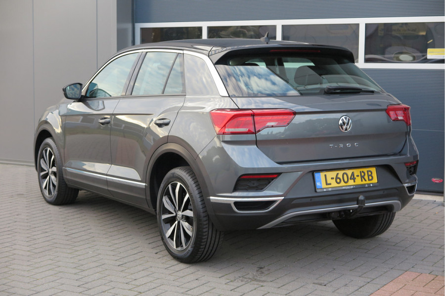 Volkswagen T-Roc 1.0 TSI 85kw 116pk Style Led, Virtual Cockpit, LMV, Camera , Trekhaak afneembaar, DAB+ ,Navigatie via Carplay, PDC etc.