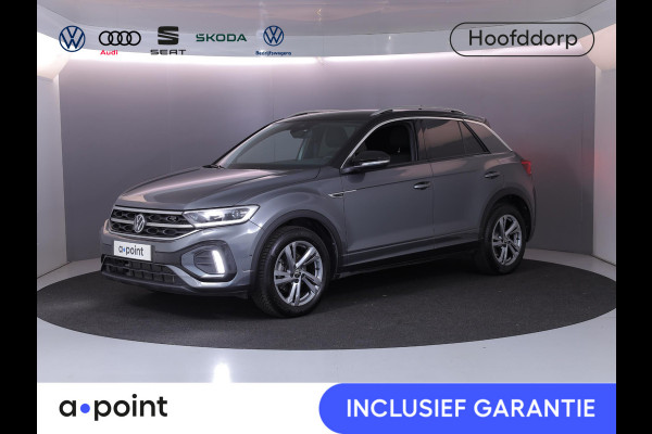 Volkswagen T-Roc 1.5 TSI R-Line 150 pk Automaat (DSG) | Navigatie | Trekhaak (afneembaar) | Parkeersensoren (Park assist) | Achteruitrijcamera | R-Line |