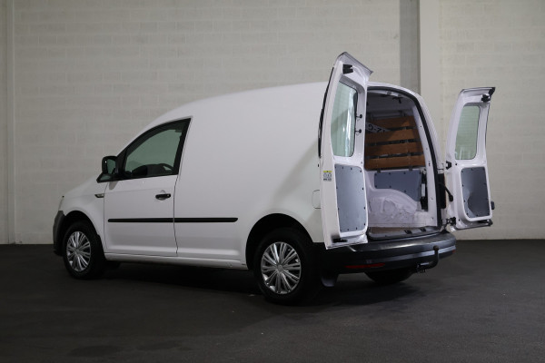 Volkswagen Caddy 2.0 TDI 102pk L1 H1 Airco Navigatie Trekhaak