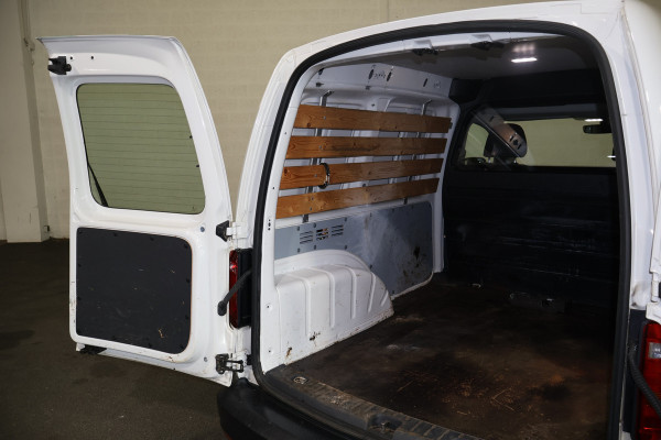 Volkswagen Caddy 2.0 TDI 102pk L1 H1 Airco Navigatie Trekhaak
