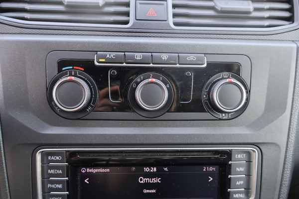 Volkswagen Caddy 2.0 TDI 102pk L1 H1 Airco Navigatie Trekhaak