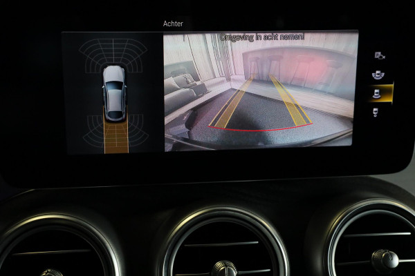 Mercedes-Benz GLC Coupé 300e 4MATIC AMG 63 Look / Memory / Digital Cockpit / Open Dak / Camera / Acc / Trekhaak / Led
