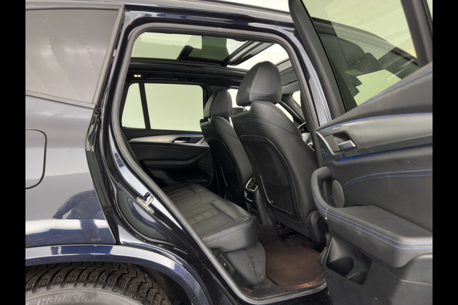 BMW iX3 M-Pack High Executive 80 kWh [3-Fase-11kW] {SoH-99%} (INCL-BTW) Aut. *PANO | LEATHER | ADAPTIVE-CRUISE | FULL-LED | HARMAN/KARDON-AUDIO | BLINDSPOT | DIGI-COCKPIT | HEATED-SPORTSEATS | CAMERA | DAB+ | NAVI-FULLMAP | TOWBAR | 20''ALU*
