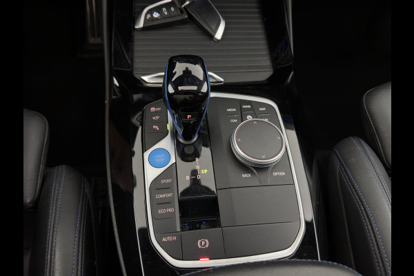 BMW iX3 M-Pack High Executive 80 kWh [3-Fase-11kW] {SoH-99%} (INCL-BTW) Aut. *PANO | LEATHER | ADAPTIVE-CRUISE | FULL-LED | HARMAN/KARDON-AUDIO | BLINDSPOT | DIGI-COCKPIT | HEATED-SPORTSEATS | CAMERA | DAB+ | NAVI-FULLMAP | TOWBAR | 20''ALU*