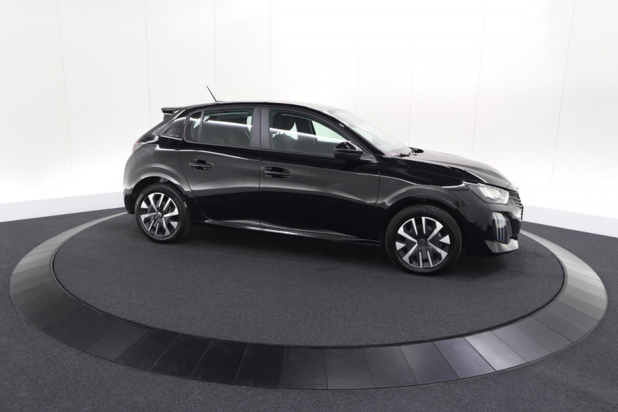 Peugeot 208 1.2 Hybrid 110 e-DCS6 Business | Direct Leverbaar | Apple Carplay | Parkeersensoren